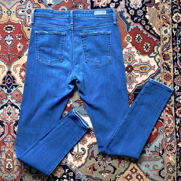 AG The Farrah High-Rise Skinny Size 28R - Picture 5 of 7